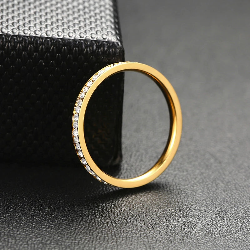 ✨ Vnox 2mm Gold-Colored Stainless Steel Ring with Bling Zircon – Elegant and Trendy 💎