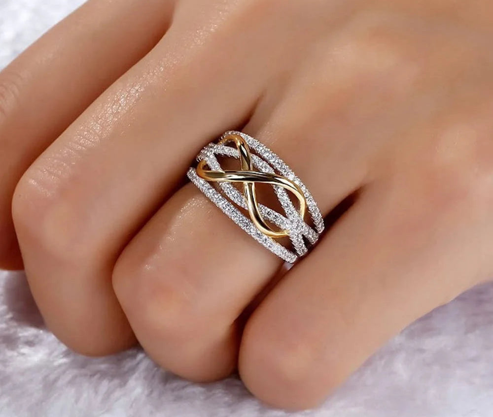 Zilveren Infinity Love Ring – Stralende Cubic Zirconia Strik Letter 8 Eeuwige Belofte Sieraad voor Vrouwen en Vriendinnen