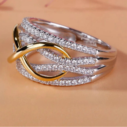 Bague d'amour infini en argent – ​​Nœud en zircone cubique radieux Lettre 8 Bijoux de promesse éternelle pour femmes et petites amies