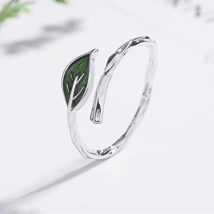 Bague cocktail en argent tibétain 925 Uini-Tail avec feuille verte – Réglable, design naturel