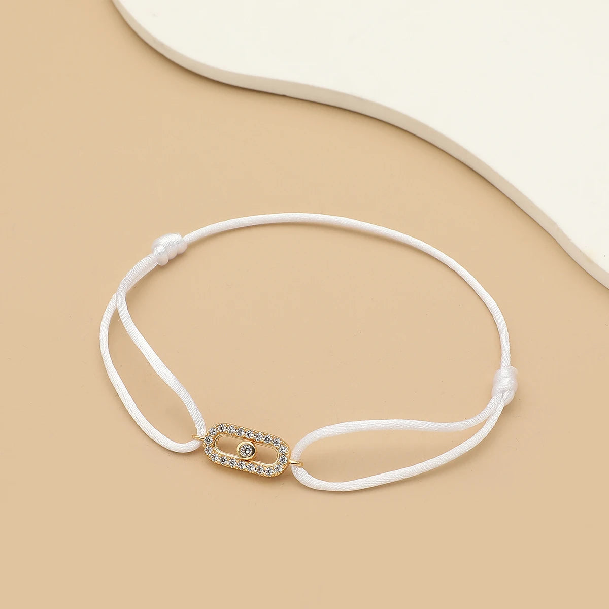 Bracelet ajustable en corde de zircone – Simplicité élégante