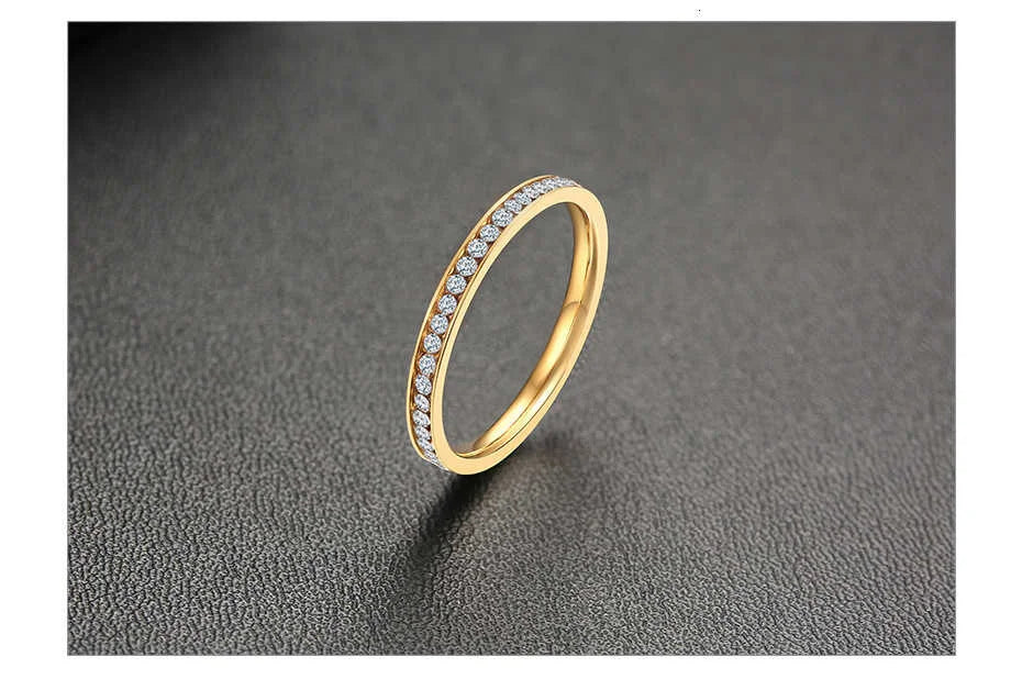 ✨ Vnox 2mm Gold-Colored Stainless Steel Ring with Bling Zircon – Elegant and Trendy 💎