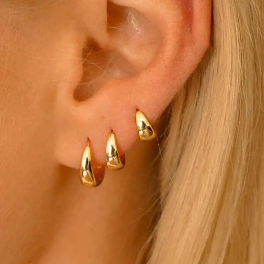 Set of 3 Pairs of Gold Hoop Earrings – Trendy Chunky Earrings with Twisted Cuff