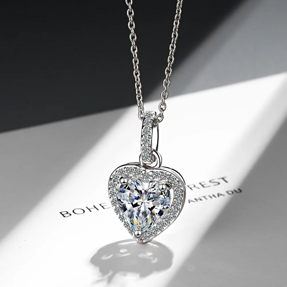 Silver Zirconia Heart Pendant Necklace For Women – Luxury Designer Jewelry &amp; Trendy Gift