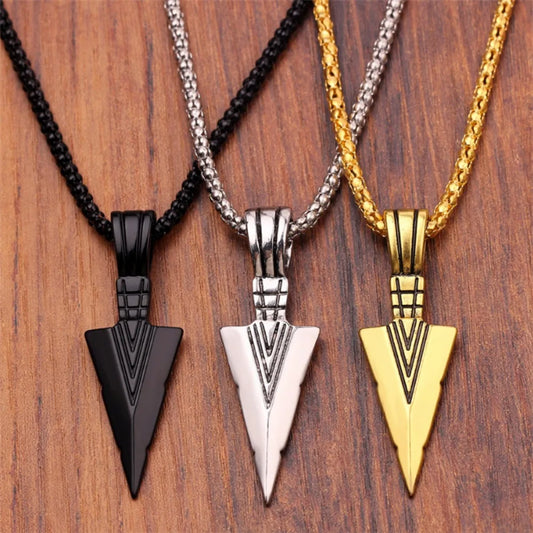 Collier tendance en forme de pointe de lance triangulaire – Pendentif flèche unisexe (argent, or, noir)