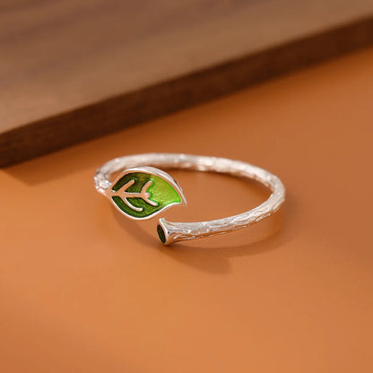 Bague cocktail en argent tibétain 925 Uini-Tail avec feuille verte – Réglable, design naturel