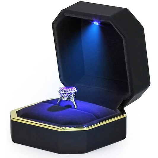 Luxury LED Jewelry Box – Velvet Display for Rings, Necklaces and Pendants