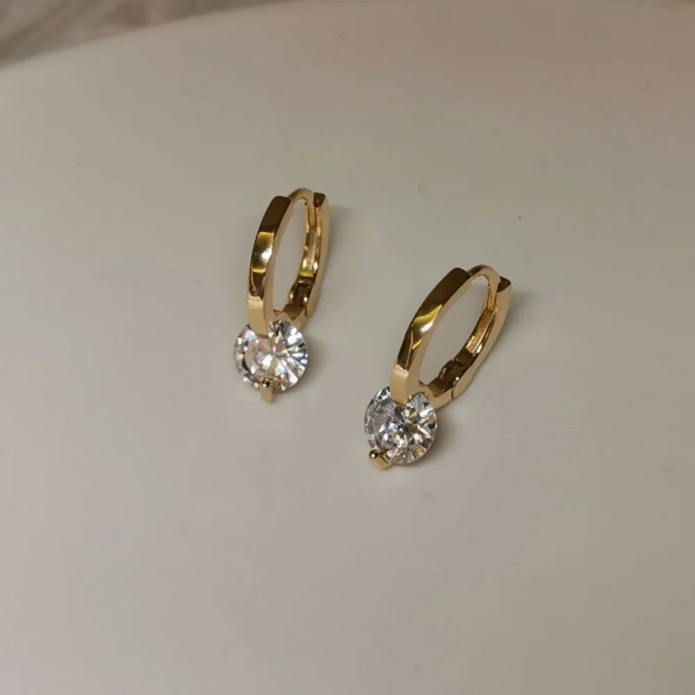 Boucles d'oreilles pendantes en zircon à quatre feuilles couleur or pour femmes – Charmantes boucles d'oreilles créoles en acier Accessoires de mariée