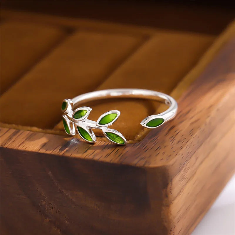 🌿 Original Creative Pure Silver Green Tree Branch Leaves Open Ring – For Women &amp; Girls