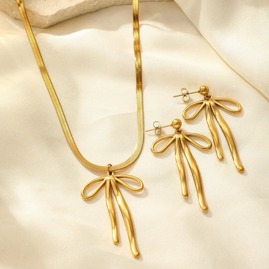 Jewelry Set – Light Luxury Bow Pendant and Snake Chain Earrings and Necklace